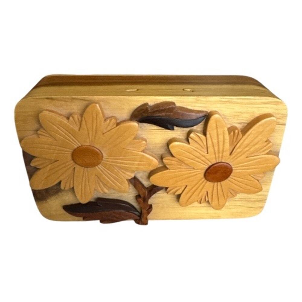 Hand Crafted Wooden Daisies Puzzle Trinket Box